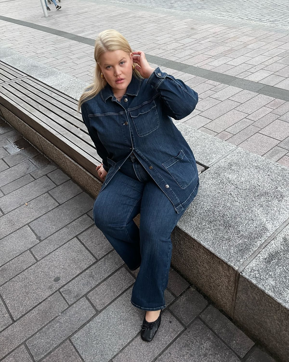 THE ESSENTIAL SHIRT - Denim Indigo Liviano