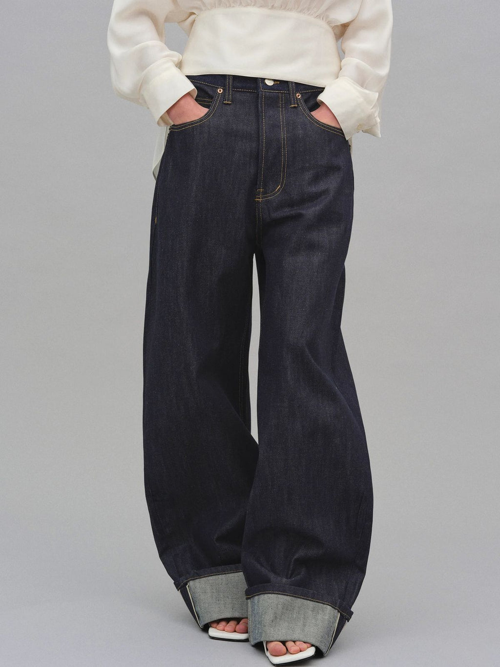 The Hourglass & Straight Set - Conjunto Denim Rígido Premium